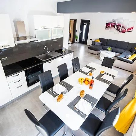 Nila Villa Zadar