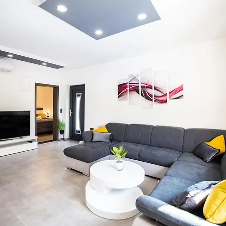 Villa Nila Zadar